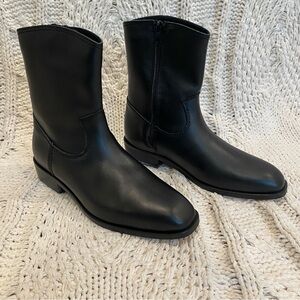 Black square toe Leather Boots